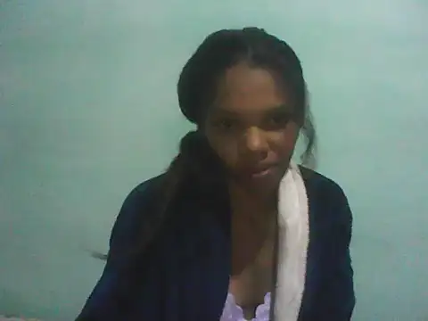 Snapshot of Antsoalie chatting on October 8, 6:33 am Antsoalie online show from October 8, 6:33 am