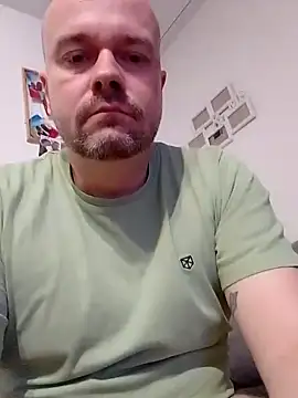 mikaaaaase online show from October 19, 1:06 am