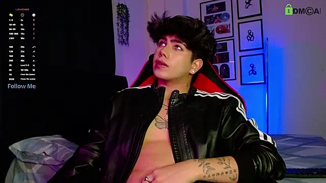 LyleBennett  online show from December 17, 9:26 am