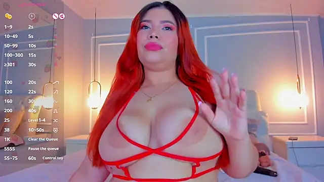 stephaniediaz online show from February 6, 4:10 am