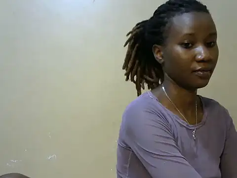 Snapshot of Pettite_creamer_1 chatting on December 8, 3:56 pm Pettite creamer 1 online show from December 8, 3:56 pm