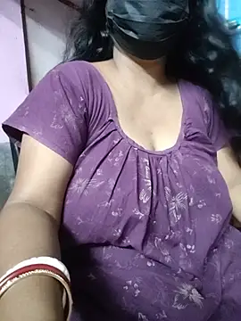 Snapshot of BERRY_00 chatting on July 19, 9:57 am BERRY 00 online show from July 19, 9:57 am