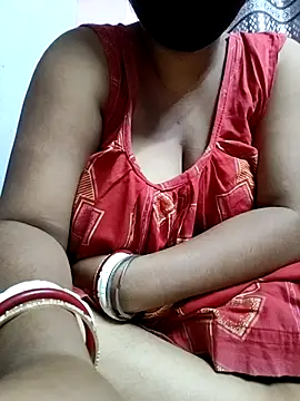 Snapshot of BERRY_00 chatting on July 26, 10:44 am BERRY 00 online show from July 26, 10:44 am