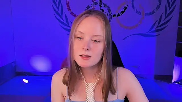 VivienLeeigh online show from December 7, 3:19 pm