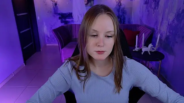 VivienLeeigh online show from December 21, 12:16 pm