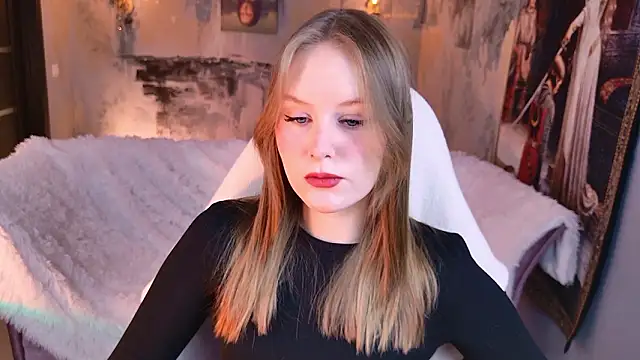 VivienLeeigh online show from March 9, 5:11 am