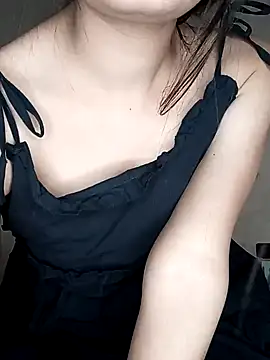 cute Rubyy online show from December 6, 8:07 pm