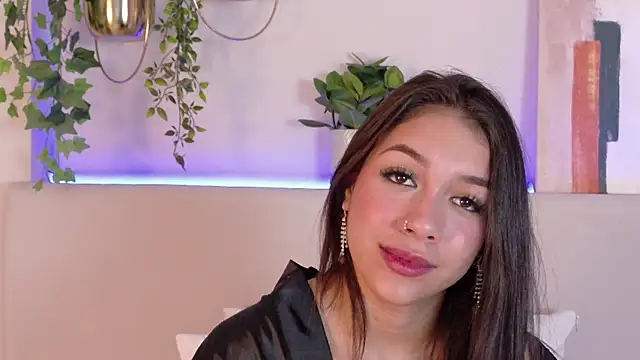 Snapshot of MiaOconner chatting on January 20, 5:48 pm MiaOconner online show from January 20, 5:48 pm