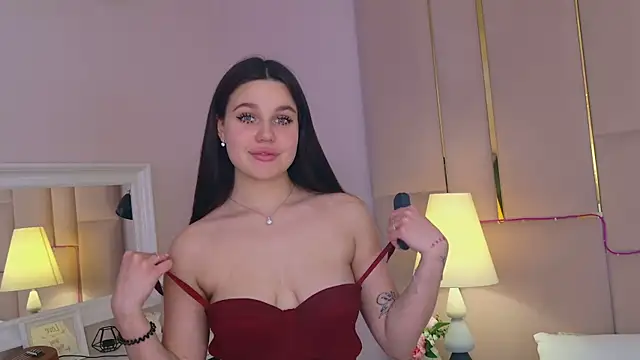 RihannaRose online show from March 9, 5:06 pm