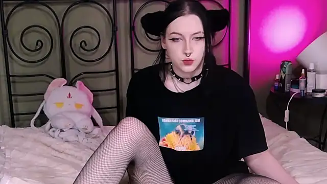 BlackyTea online show from October 6, 7:44 pm