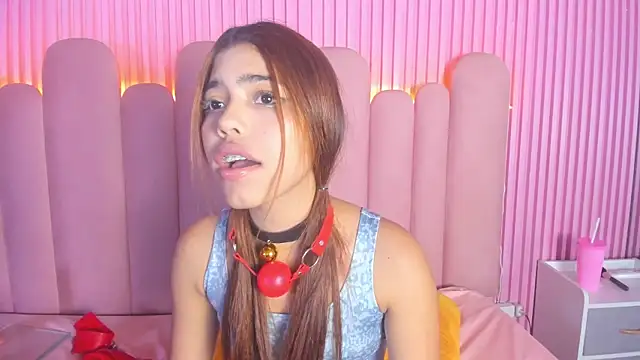 KellyOlsenbe online show from January 24, 5:31 am