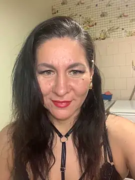 Snapshot of Tina_Moretti chatting on March 12, 8:41 pm Tina Moretti online show from March 12, 8:41 pm