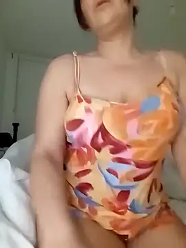 Tightpinkcreamingpussy online show from December 11, 4:39 am