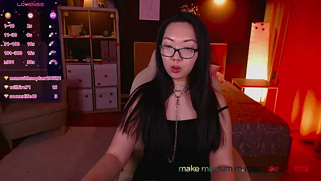 Snapshot of Marine_Vact chatting on February 21, 11:43 pm Marine Vact online show from February 21, 11:43 pm
