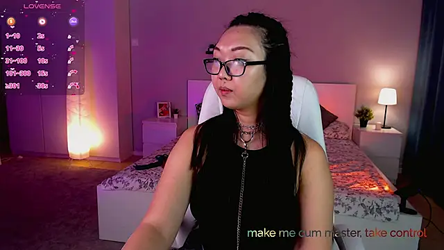 Snapshot of Marine_Vact chatting on February 23, 8:44 pm Marine Vact online show from February 23, 8:44 pm