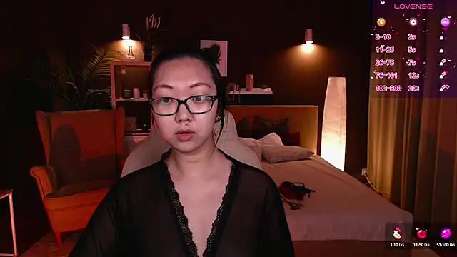 Marine Vact online show from October 5, 2:04 pm