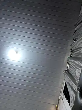 Snapshot of luara1988 chatting on September 24, 6:00 pm luara1988 online show from September 24, 6:00 pm