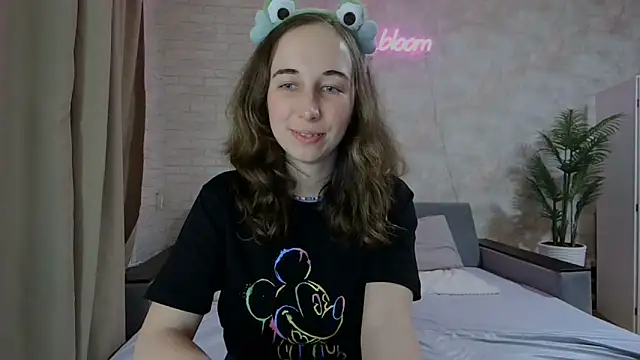 Anika bloom online show from February 11, 6:19 am