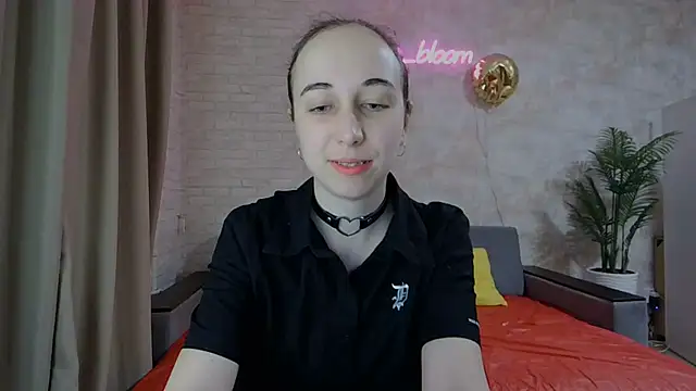 Anika bloom online show from February 23, 11:04 pm