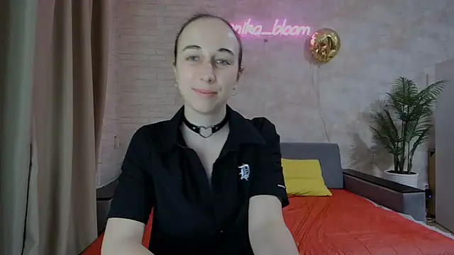 Anika bloom online show from February 24, 2:08 am