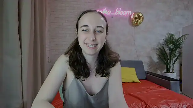 Anika bloom online show from February 28, 12:10 am