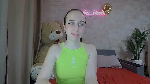 Anika bloom online show from March 9, 8:31 pm