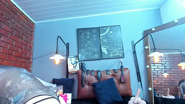 Snapshot of Samantha_mature56 chatting on April 15, 2:07 am Samantha mature56 online show from April 15, 2:07 am