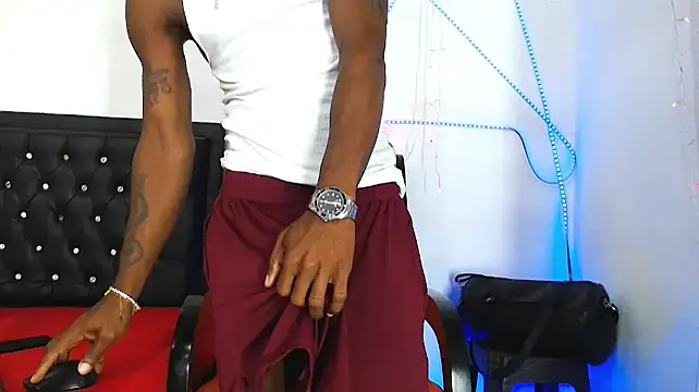 Snapshot of Damian_hart_24CM chatting on November 5, 10:59 am Damian hart 24CM online show from November 5, 10:59 am