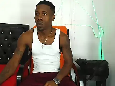 Snapshot of Damian_hart_24CM chatting on November 27, 1:18 am Damian hart 24CM online show from November 27, 1:18 am