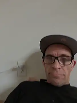 DirkD916 online show from December 20, 8:49 pm