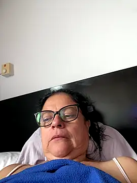 Sharongirl07 online show from September 22, 12:18 pm