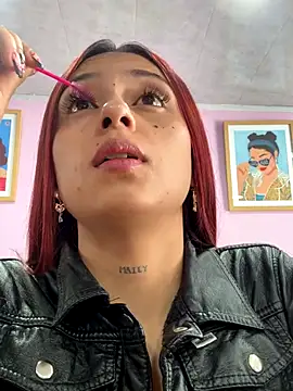 Monttserratt online show from December 3, 7:01 pm