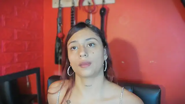 Snapshot of Monttserratt chatting on March 18, 7:17 pm Monttserratt online show from March 18, 7:17 pm