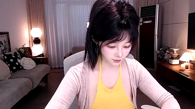 Snapshot of sweateanv_ chatting on March 14, 6:08 am sweateanv online show from March 14, 6:08 am