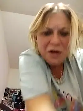 Playmate86 online show from December 11, 3:13 am