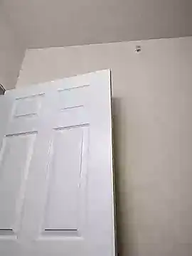 Playmate86 online show from December 11, 2:44 pm