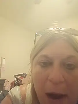 Playmate86 online show from July 30, 4:33 am