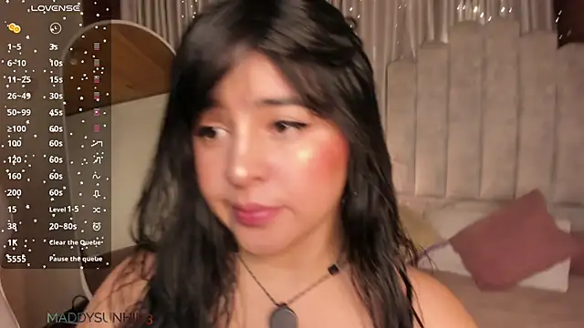 sunshine maddy online show from April 30, 11:42 pm
