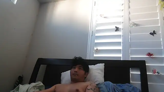 cloudyspun online show from December 5, 7:43 pm