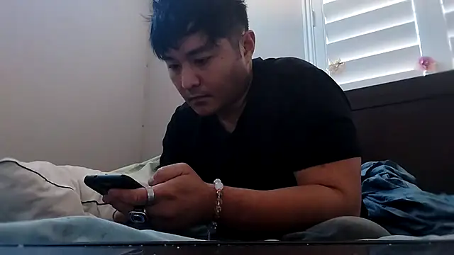 cloudyspun online show from December 15, 9:08 pm