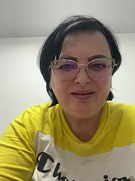 Amandamuller1982 online show from February 4, 8:59 pm