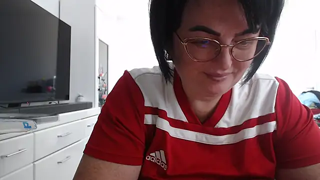 Amandamuller1982 online show from September 9, 9:09 am