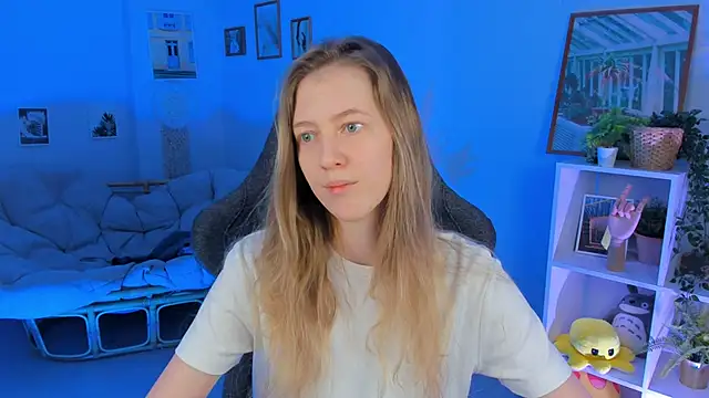 Sharon Evansi online show from March 9, 11:47 am