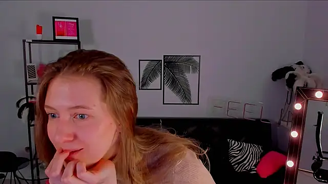 Sharon Evansi online show from March 20, 11:38 am