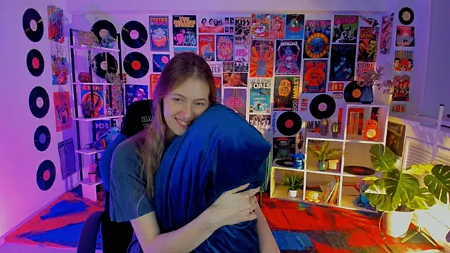 Sharon Evansi online show from March 22, 6:03 pm