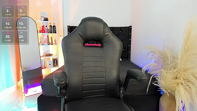 Duriel  online show from November 12, 4:07 pm