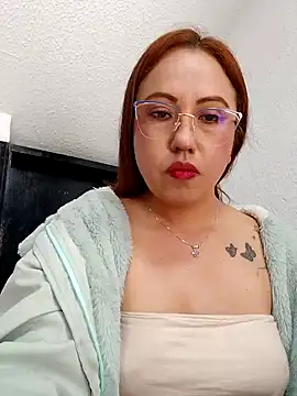 Snapshot of VIOLETA-25_ chatting on January 10, 3:58 pm VIOLETA-25 online show from January 10, 3:58 pm