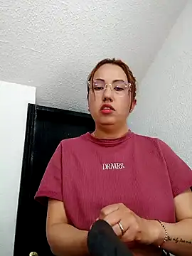 Snapshot of VIOLETA-25_ chatting on January 17, 5:19 pm VIOLETA-25 online show from January 17, 5:19 pm