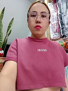 Snapshot of VIOLETA-25_ chatting on January 17, 10:12 pm VIOLETA-25 online show from January 17, 10:12 pm