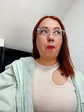 Snapshot of VIOLETA-25_ chatting on January 28, 3:46 pm VIOLETA-25 online show from January 28, 3:46 pm